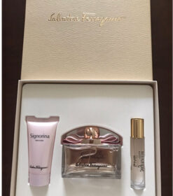 Set salvatore ferragamo signorina eau de parfum (body lotion 50 ml, eau de parfum 100 ml y eau de parfum 15 ml)